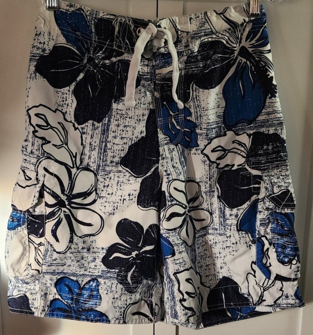 Op Ocean Pacific Hawaiian FloralnMesh Lined Swim Trucks Size Small